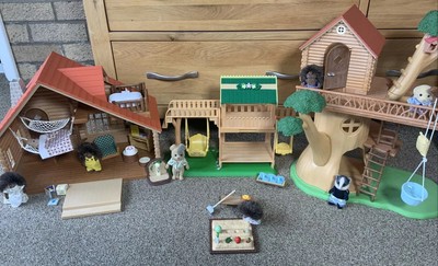 sylvanian log cabin and treehouse